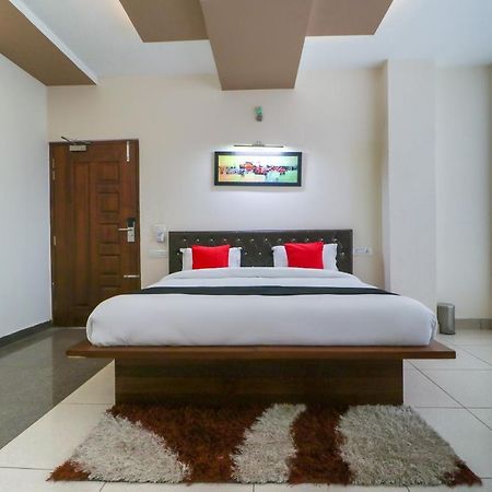 Townhouse 765 The Grace Hotel Patiala Bagian luar foto