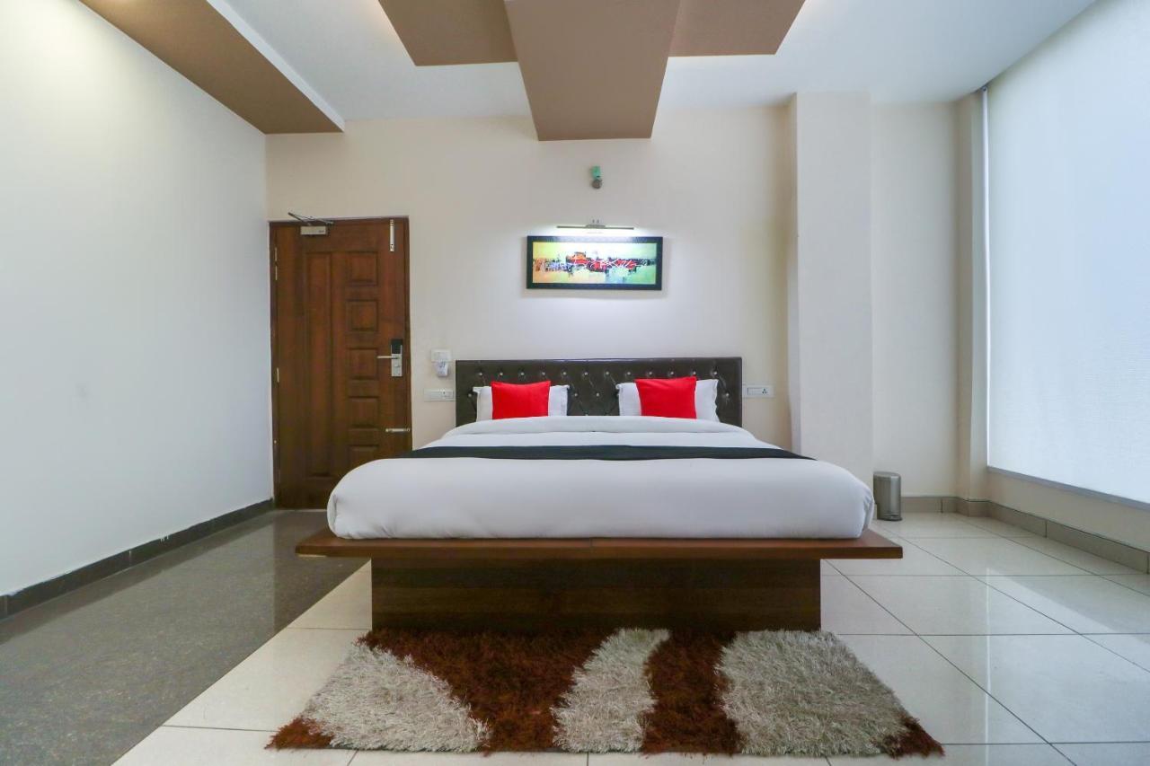 Townhouse 765 The Grace Hotel Patiala Bagian luar foto